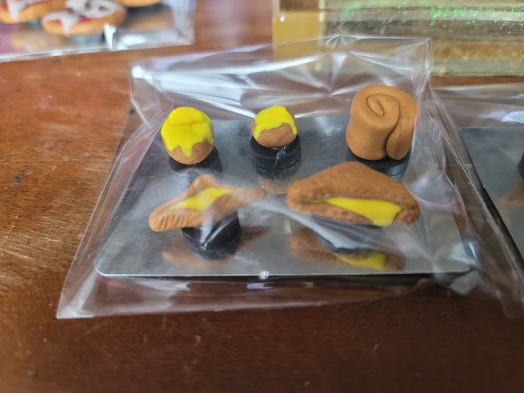 Lemon-themed Assorted Magnets